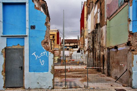 El Cabanyal, Valencia. Fidel, E. (2010, 28 enero). El Cabanyal de Valencia. Urban Idade.